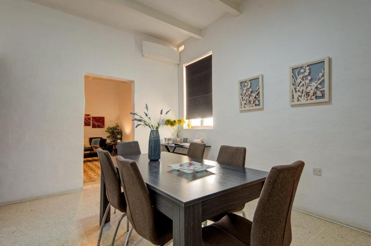 Valletta 2 Bedroom Sleeps 6 Apartment Walking Distance To Centre And The Sea Екстер'єр фото
