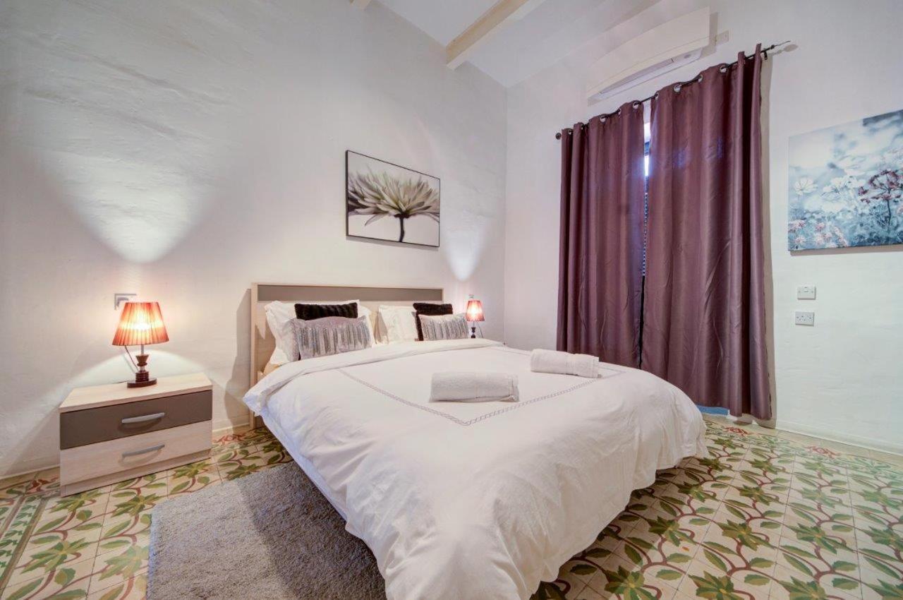 Valletta 2 Bedroom Sleeps 6 Apartment Walking Distance To Centre And The Sea Екстер'єр фото